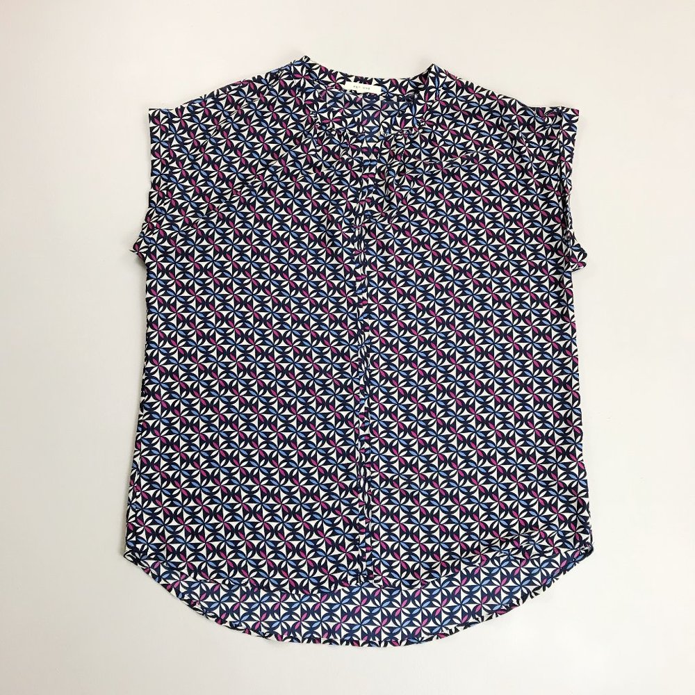 PLEIONE Geometric Print Blouse Medium Cuffed Short Sleeve Popover Top Navy Pink